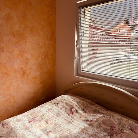 Apartment Silence B Pluzine Luaran gambar